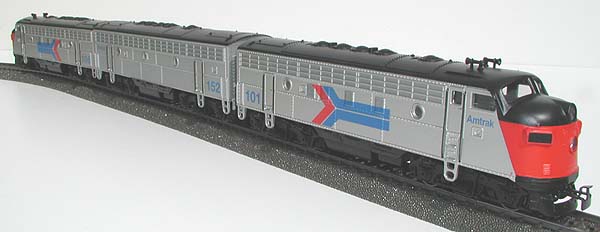 Marklin 37621 Amtrak A-B-A diesel locomotive