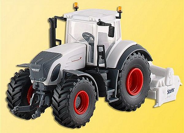 Kibri 12274 Fendt 936 Tractor with Cultivator