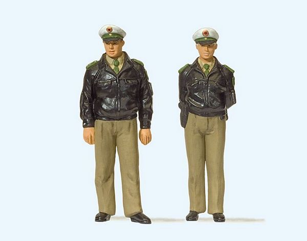 preiser 1 32 scale figures