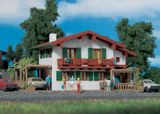 Vollmer 47754 Chalet Edelweiss with Carport