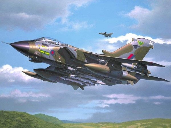 Revell 04619 Tornado GRMk1 RAF