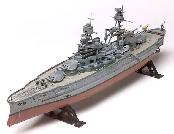 Revell 850302 Uss Arizona Battleship