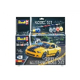 Revell 67652 2013 Ford Mustang Boss 302