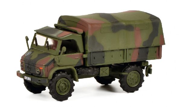 Schuco 452652700 Unimog S404 Pickup with Tarpaulin Camouflage