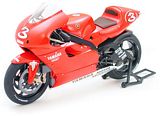 Motorcycles in a scale big enough to reproduce all the details that a real unit has. Only Tamiya can produce such quality.