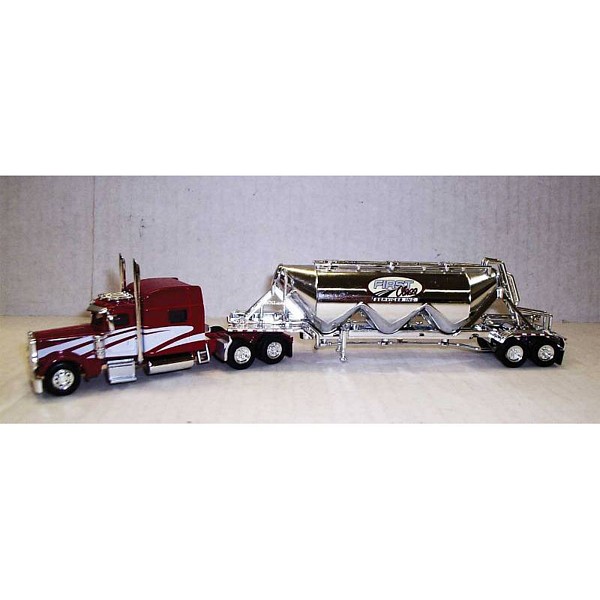 TrucksNstuff SPEC022 Peterbilt 389 Sleeper with Pneumatic Bulk Trailer