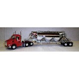 TrucksNstuff SPEC005 Peterbilt 579 Day Cab with Pneumatic Bulk Trailer