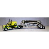 TrucksNstuff SPEC013 Peterbilt 389 Sleeper with Pneumatic Bulk Trailer