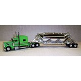 TrucksNstuff SPEC019 Peterbilt 389 Sleeper with Pneumatic Bulk Trailer