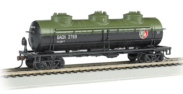 Bachmann 17102 British American Oil baox 3769 40 Three Dome Tank Car