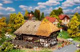 Faller 232395 Black Forest farm with straw roof