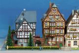 Kibri 38902 Half Timbered House With Bay Windows