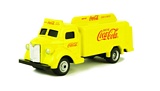 Motorcity Classics 439954 1947 Coca-Cola Bottle Truck-Yellow