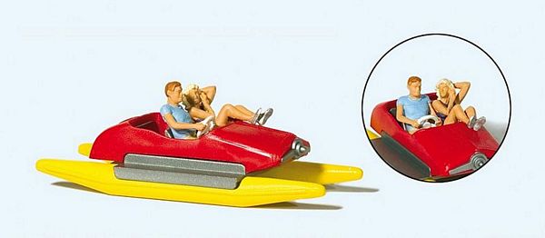 Preiser 10684 Couple in Pedal Boat