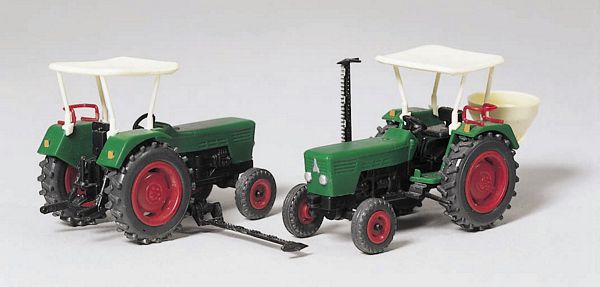 Preiser 17920 Tractor DEUTZ D 62062 pieces in Kit