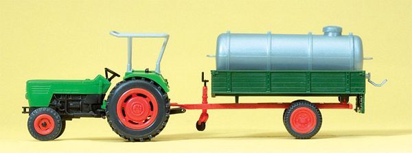 Preiser 17937 Farm tractor DEUTZ D 6206 with manure tank on trailer