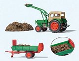 Preiser 17944 Farm Tractor with Accessories