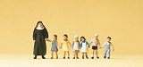 Preiser 10401 Nun with children
