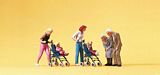 Preiser 10493 Children in baby Carriages Grandparents