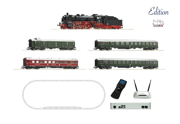 Roco 51313 z21 Digitalset Steam locomotive class 18 6 with fast train DB