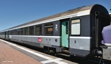 Roco 74540 2nd class Corail saloon coach 