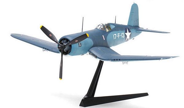 Tamiya 60324 Vought F4U-1 Corsair