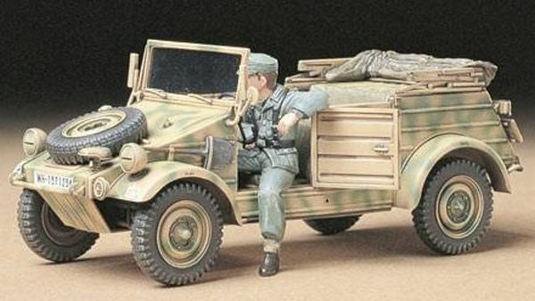 Tamiya 35213 German Kubelwagen Type 82