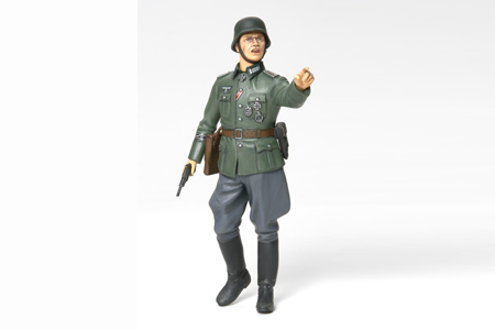 Tamiya 36313 1/16 German Field Commander