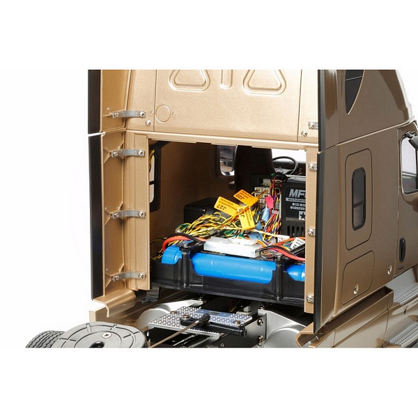 tamiya freightliner