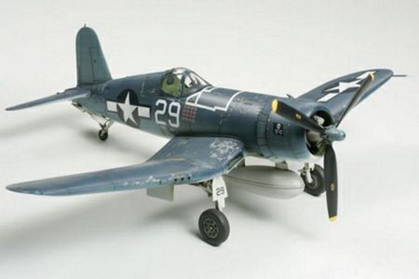 Tamiya 60775 1-72 Vought F4U-1A Corsair