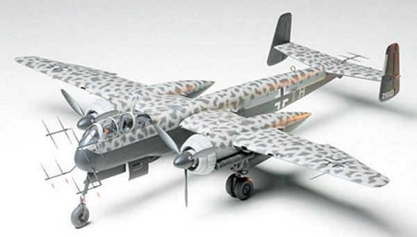 Tamiya 61057 Heinkel He219 Uhu