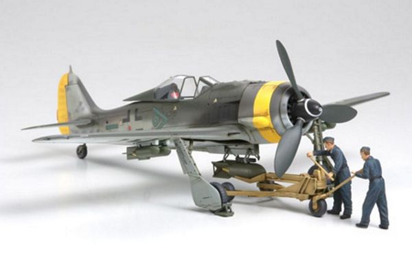 Tamiya 61104 Focke-Wulf Fw190 F-89