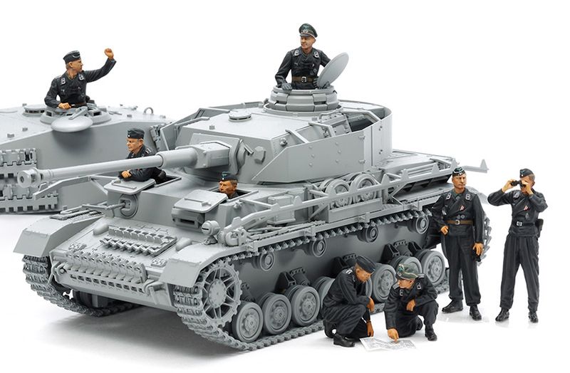 Tamiya 25183 German Tank Panzer IV Ausf J