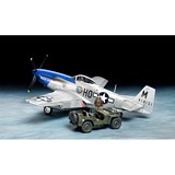Tamiya 25205 P-51D Mustang 8th Air Force with 4×4 Light Vehicle