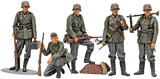 Tamiya 35371 German Infantry Set Mid WWII