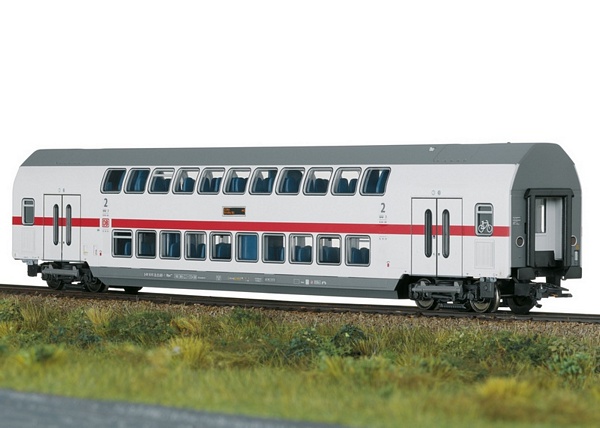 Trix 23257 IC2 Type DBpza 682.2 Bi-Level Intermediate Car 2nd Class